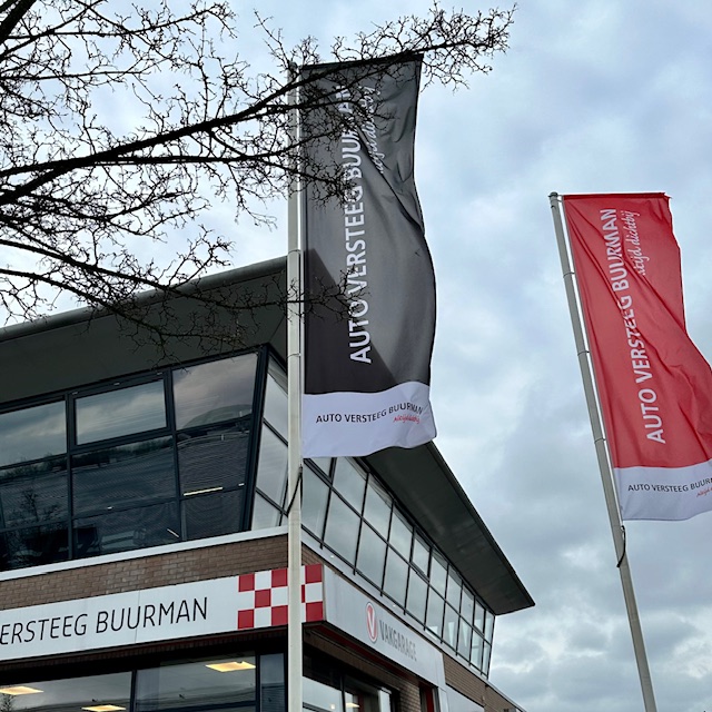 Vlaggen ontwerp Auto Versteeg Buurman